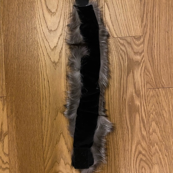 Genuine silver fox fur headband/scarf